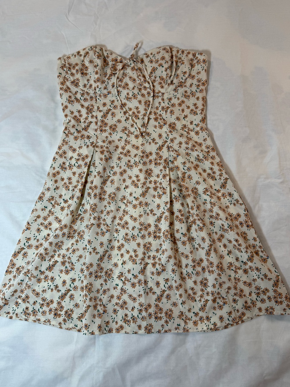 Princess Polly Cream Strapless Floral Sundress with Tan Daisies